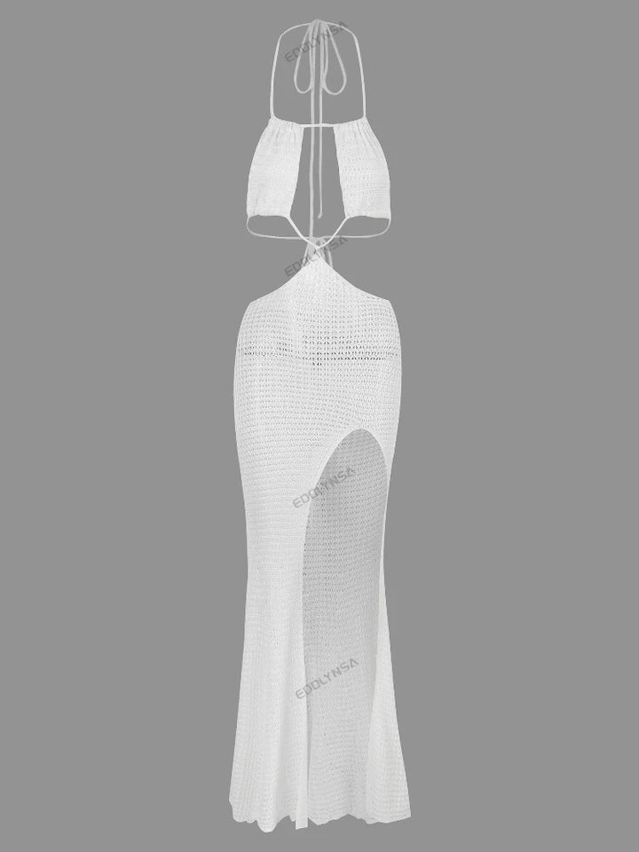 Robe longue de plage en maille blanche ajourée, dos nu, fente latérale et lien à nouer