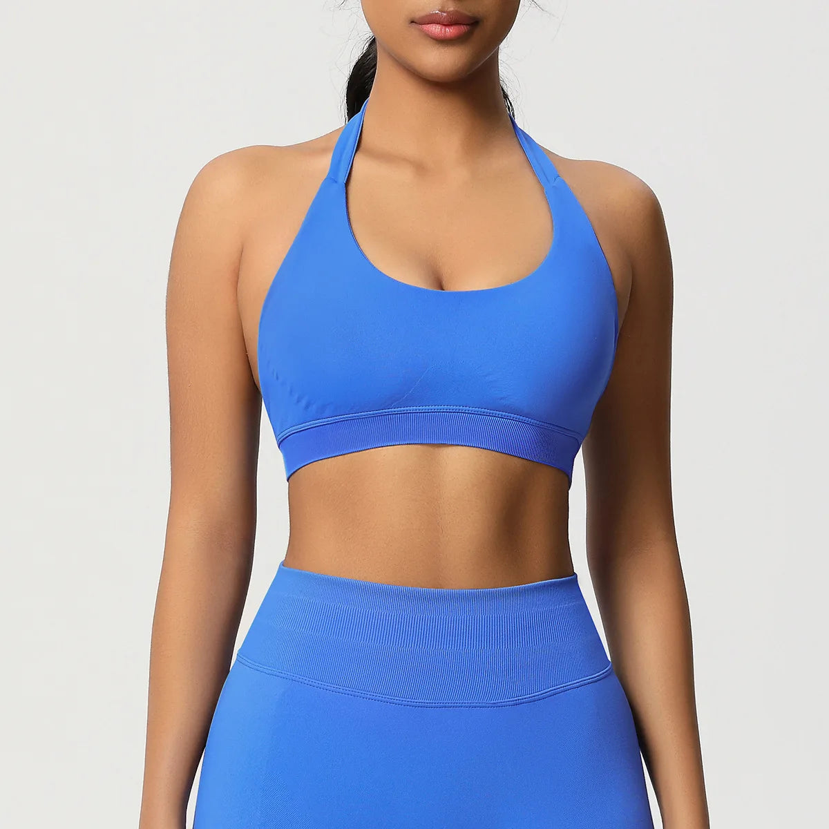 Brassière de sport dos nu sans coutures à col halter grande taille
