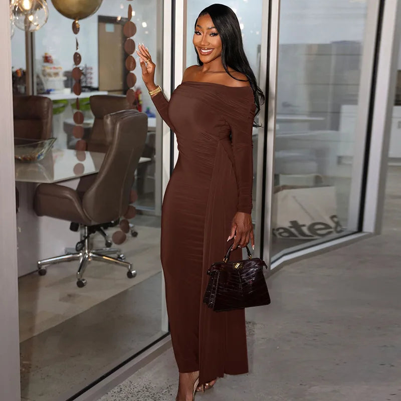 Robe longue maxi asymétrique épaules dénudées à manches longues et ruban