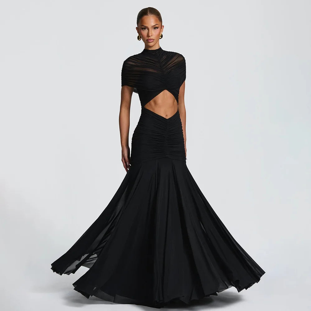 Robe longue maxi élégante en maille ajourée à manches courtes