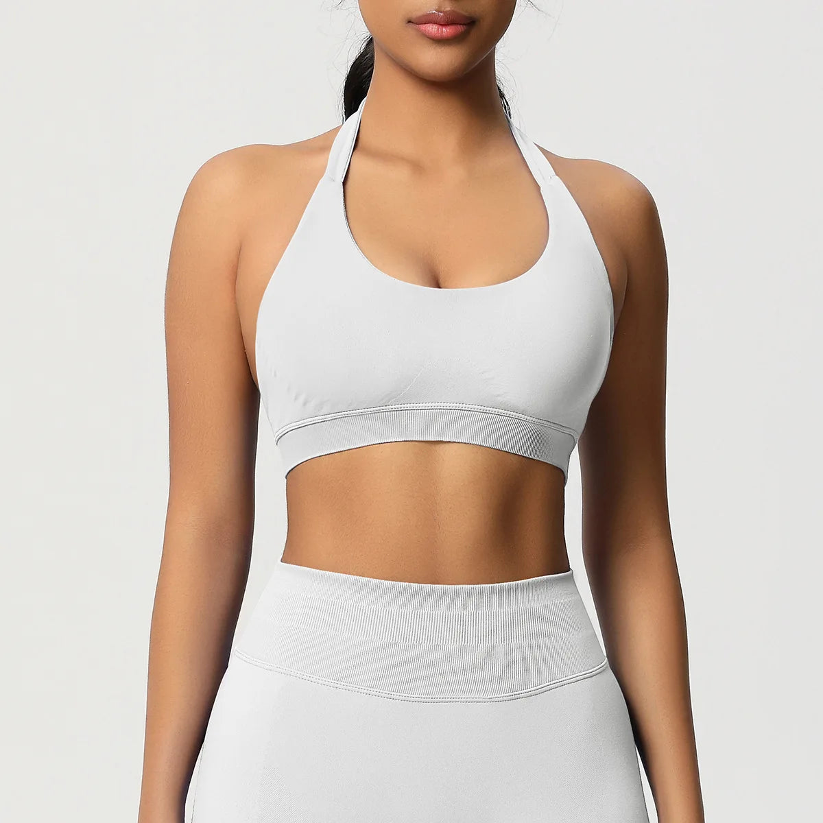 Brassière de sport dos nu sans coutures à col halter grande taille