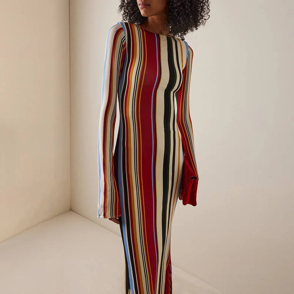 Robe Maxi Beach Demoiselle à Manches Longues, Rayée et Élégante pour Femme – Style Décontracté et Chic
