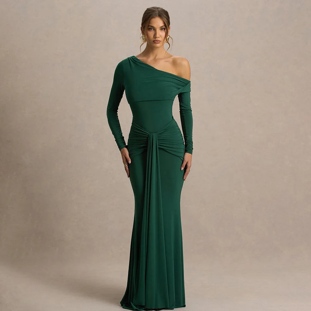 Robe longue maxi élégante à épaule dénudée et manches longues