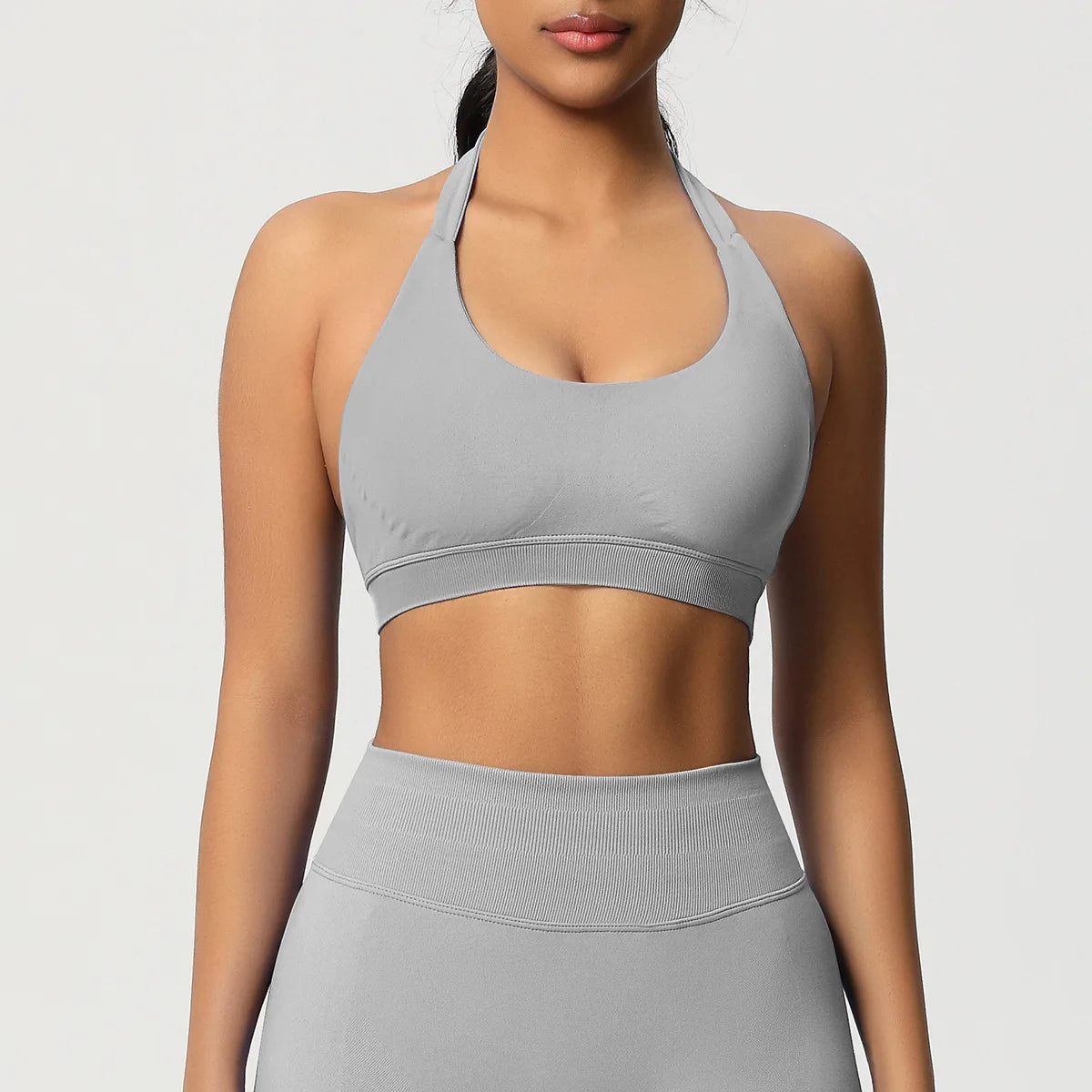 Brassière de sport dos nu sans coutures à col halter grande taille