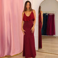 Robe longue maxi à fines bretelles, coupe élégante et volantée