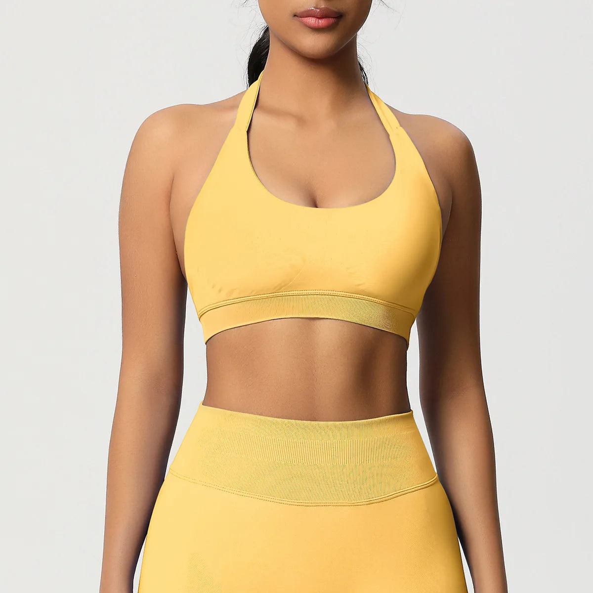 Brassière de sport dos nu sans coutures à col halter grande taille