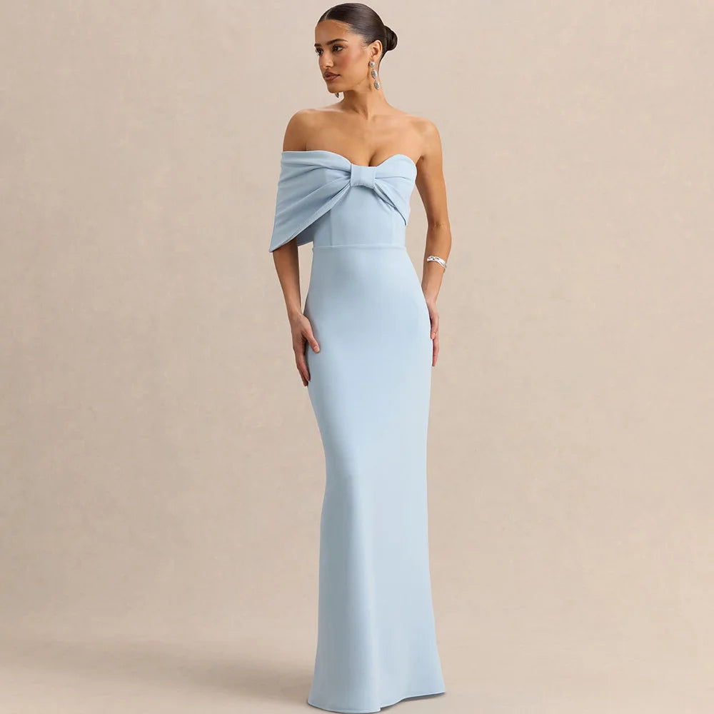Elegantes schulterfreies Maxikleid für Damen