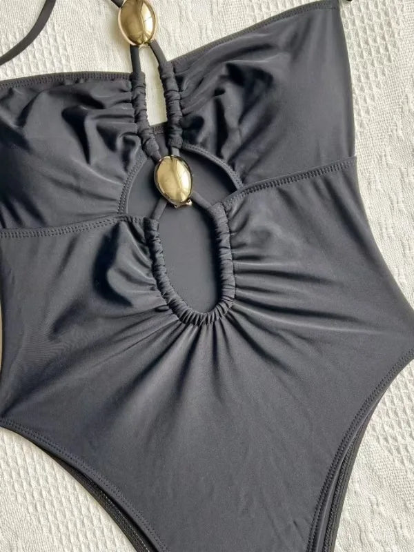 Maillot de bain 1 pièce femme à col halter, découpes et anneau métal