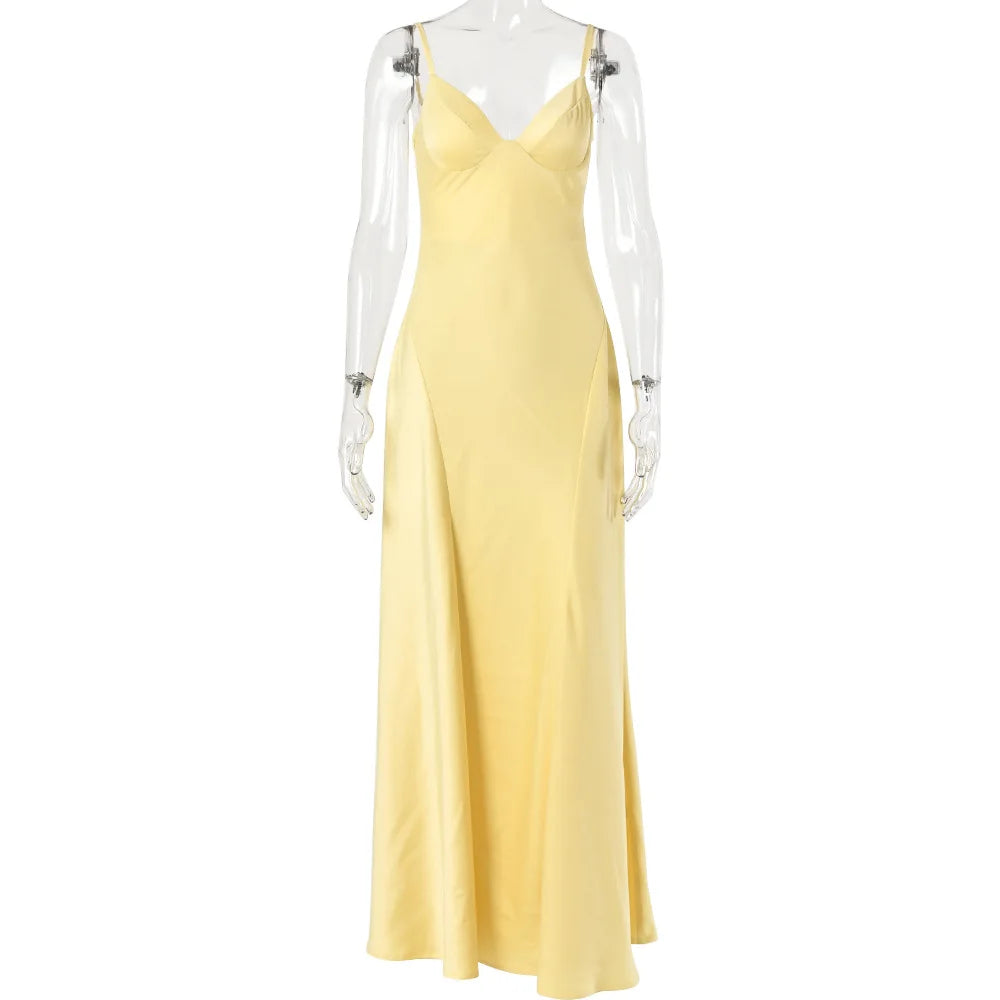 Robe longue moulante à fines bretelles pour femme