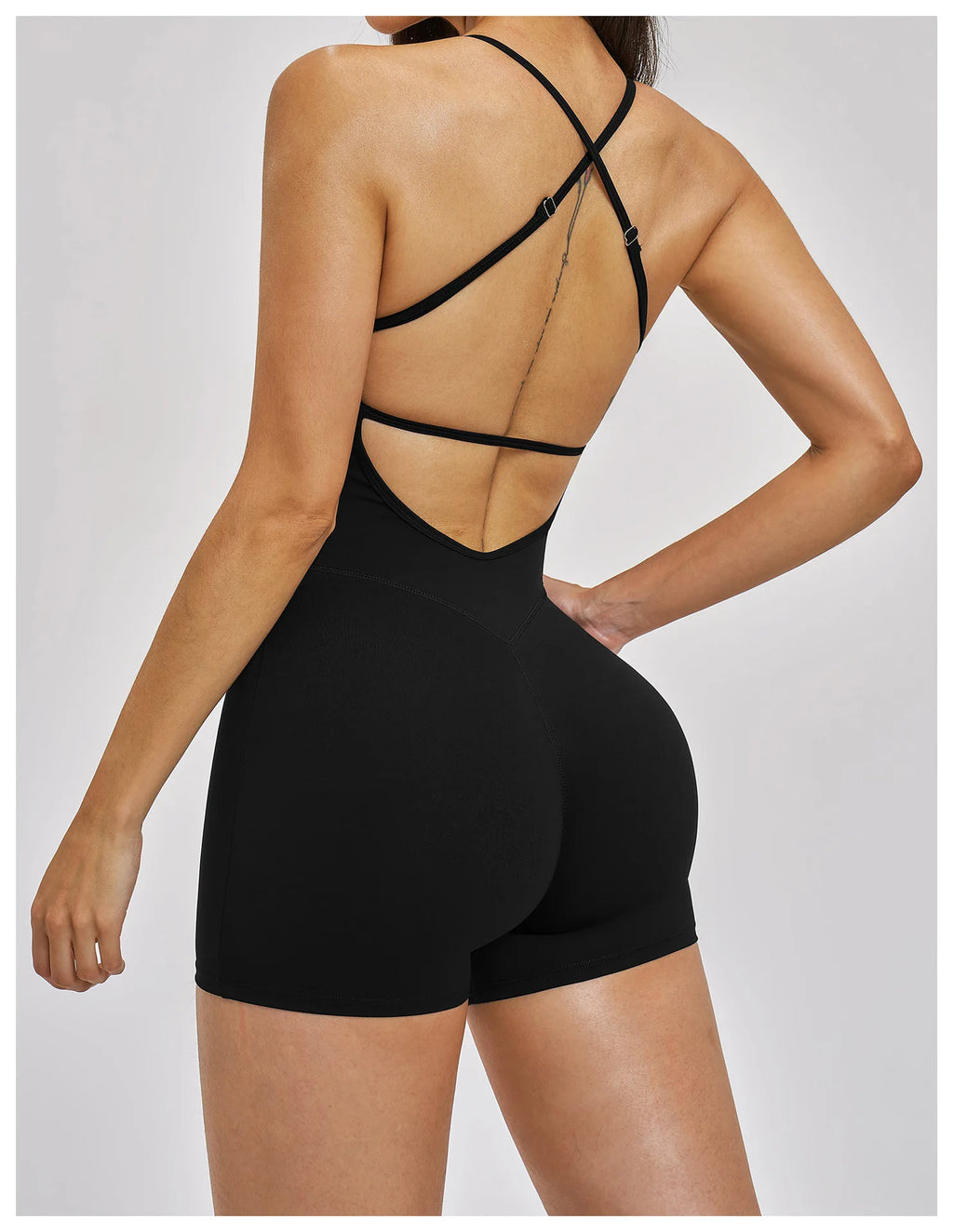 Combinaison de yoga femme dos nu avec bretelles croisées et coussinets de maintien