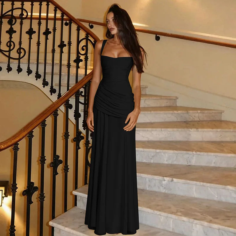 Robe longue moulante froncée dos nu à bretelles