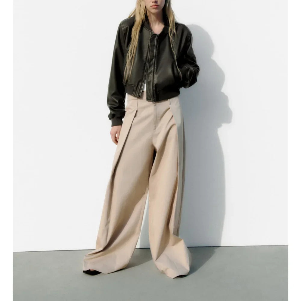 Elegant Long-Sleeved Bomber Jacket