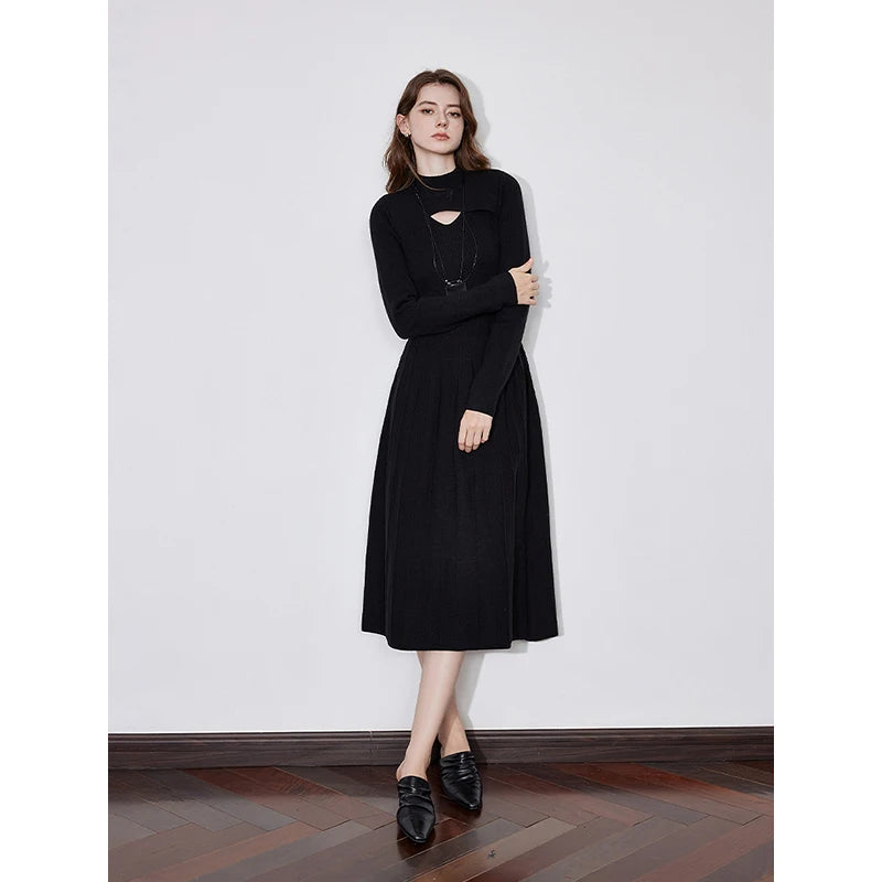 Women's mid-length knit dress with openwork turtleneck, suitable for autumn/winter