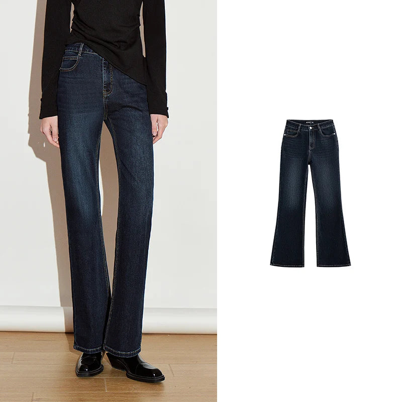 Jean femme taille mi‑haute coupe évasée micro style