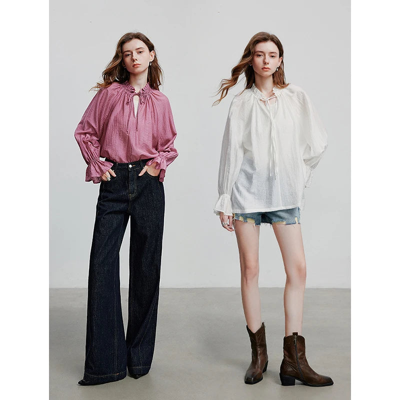 Women's long-sleeved blouse – V-neck