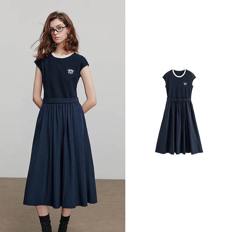Elegant women's summer dress with a chic and feminine flowing cut
