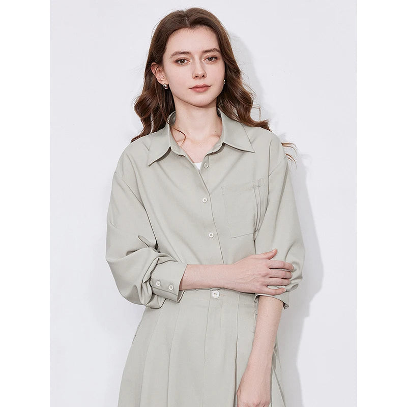 Chemise femme à manches longues et poches – coupe loose