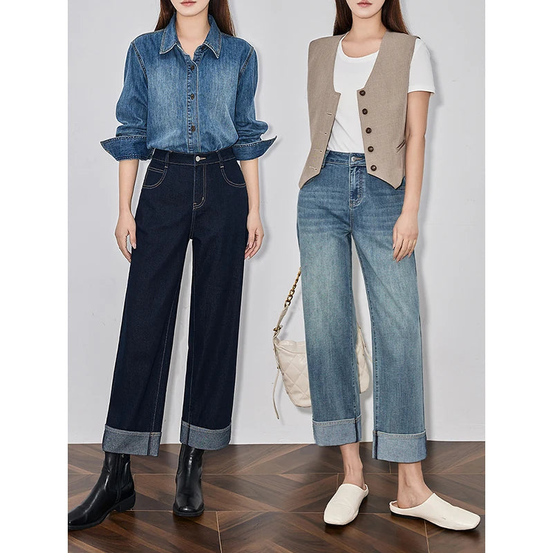 Jean femme coupe droite large longueur cheville avec ourlet retroussé