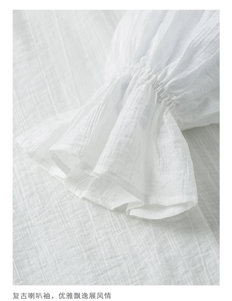 Women's long-sleeved blouse – V-neck