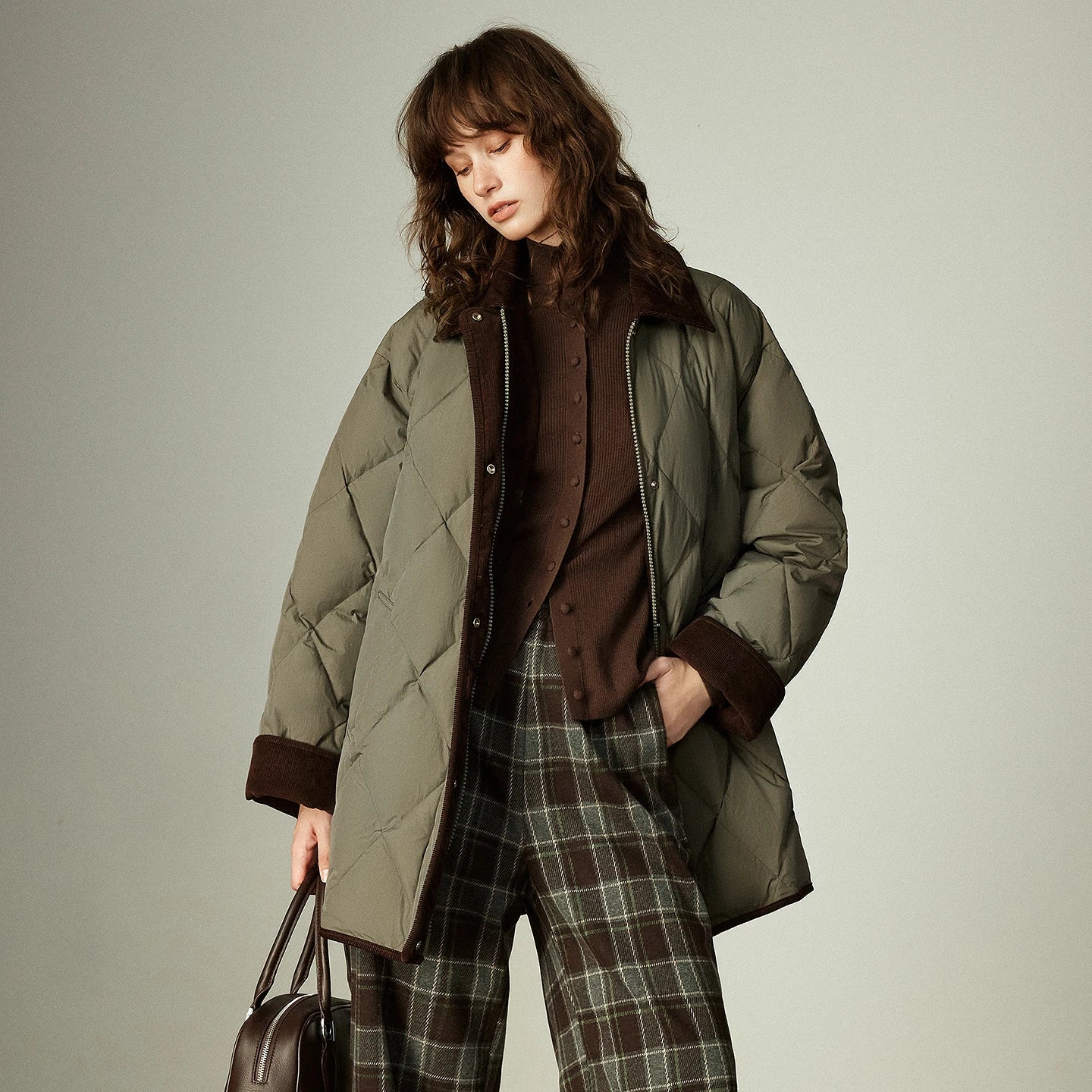 Doudoune Femme – Duvet de Canard Blanc, Design Patchwork Rétro, Coupe Loose Casual