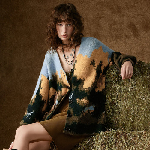 Women's Knitted Cardigan – Wild Horse Oil Painting Motif, V-Neck
