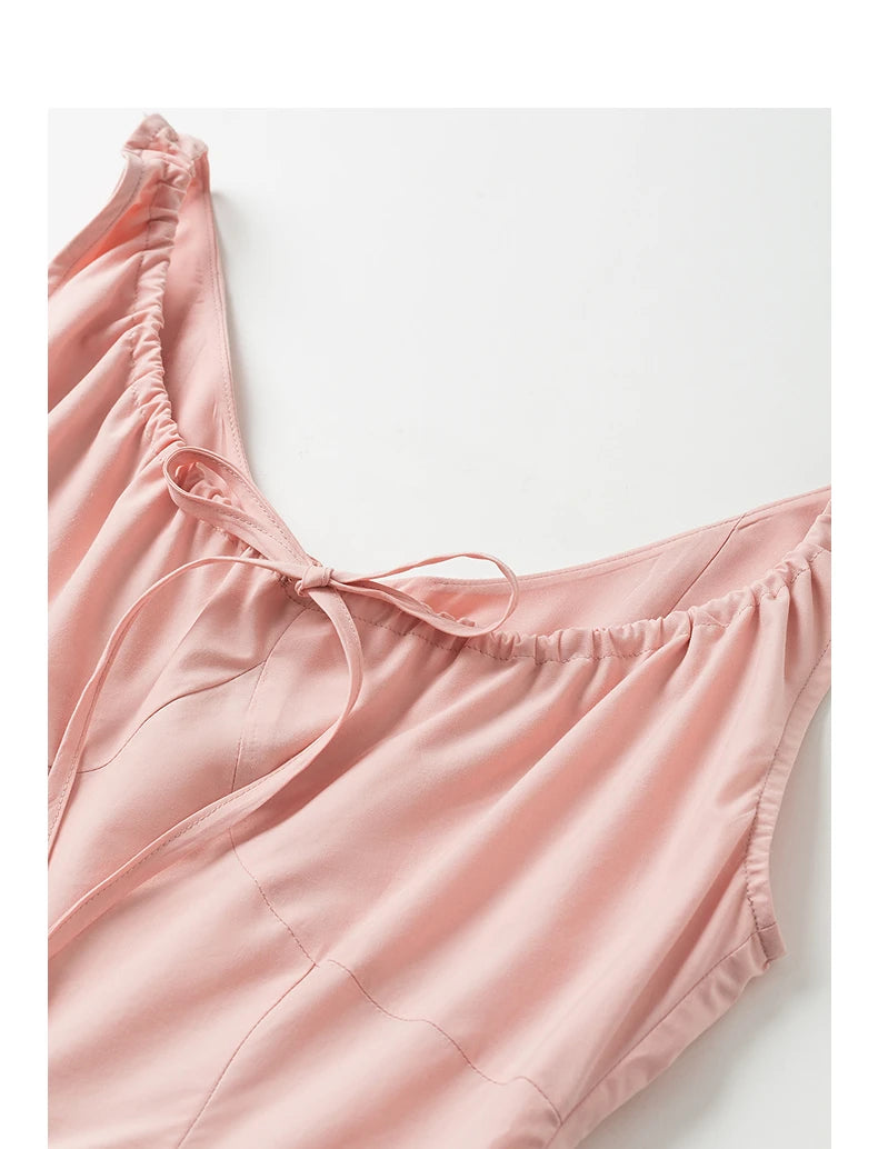 Robe femme élégante d’été coupe fluide chic et féminine