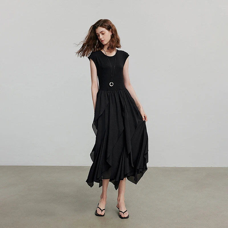 Women's short-sleeved summer dress, casual chic vacation style