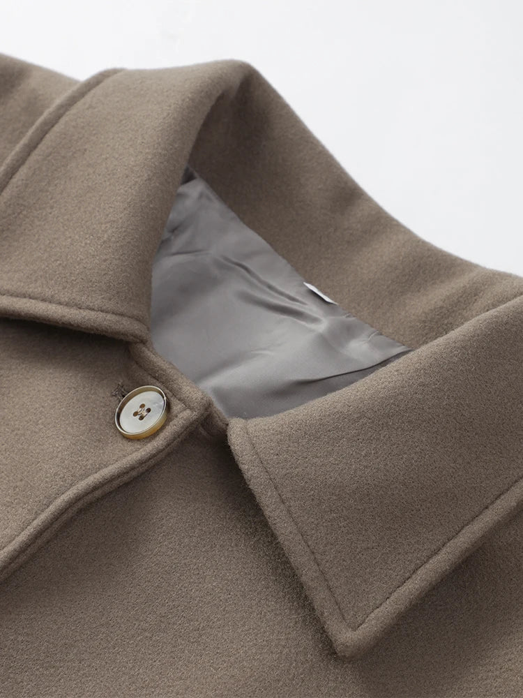 Veste courte en fausse fourrure à col rabattu pour femme