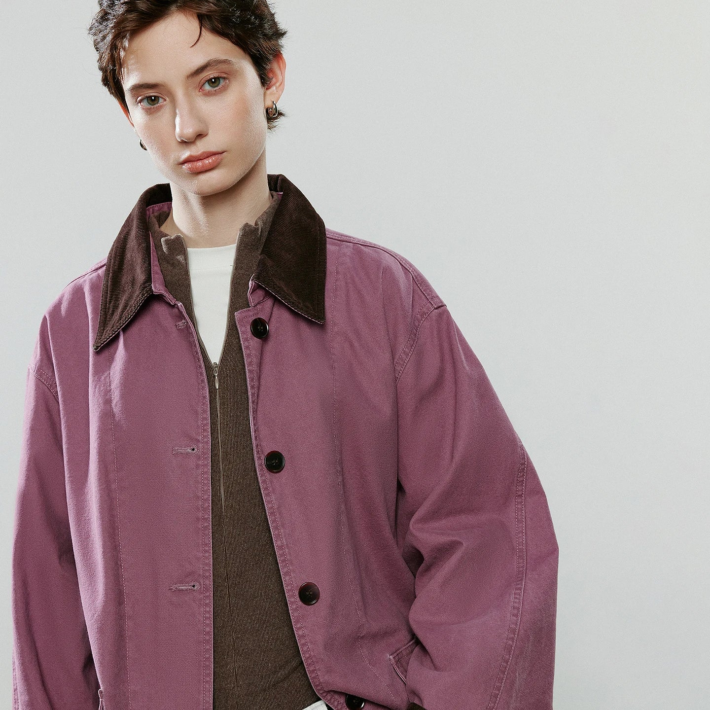 Damenmantel – Asymmetrischer Midirock-Schnitt, reine Baumwolle, Kontrastnaht, Himbeerrosa