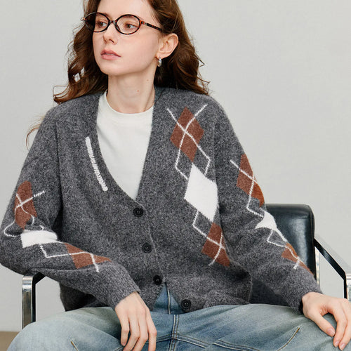 Women's Cardigan – V-Neck, Check Pattern, Single Button Closure, Grey Knit