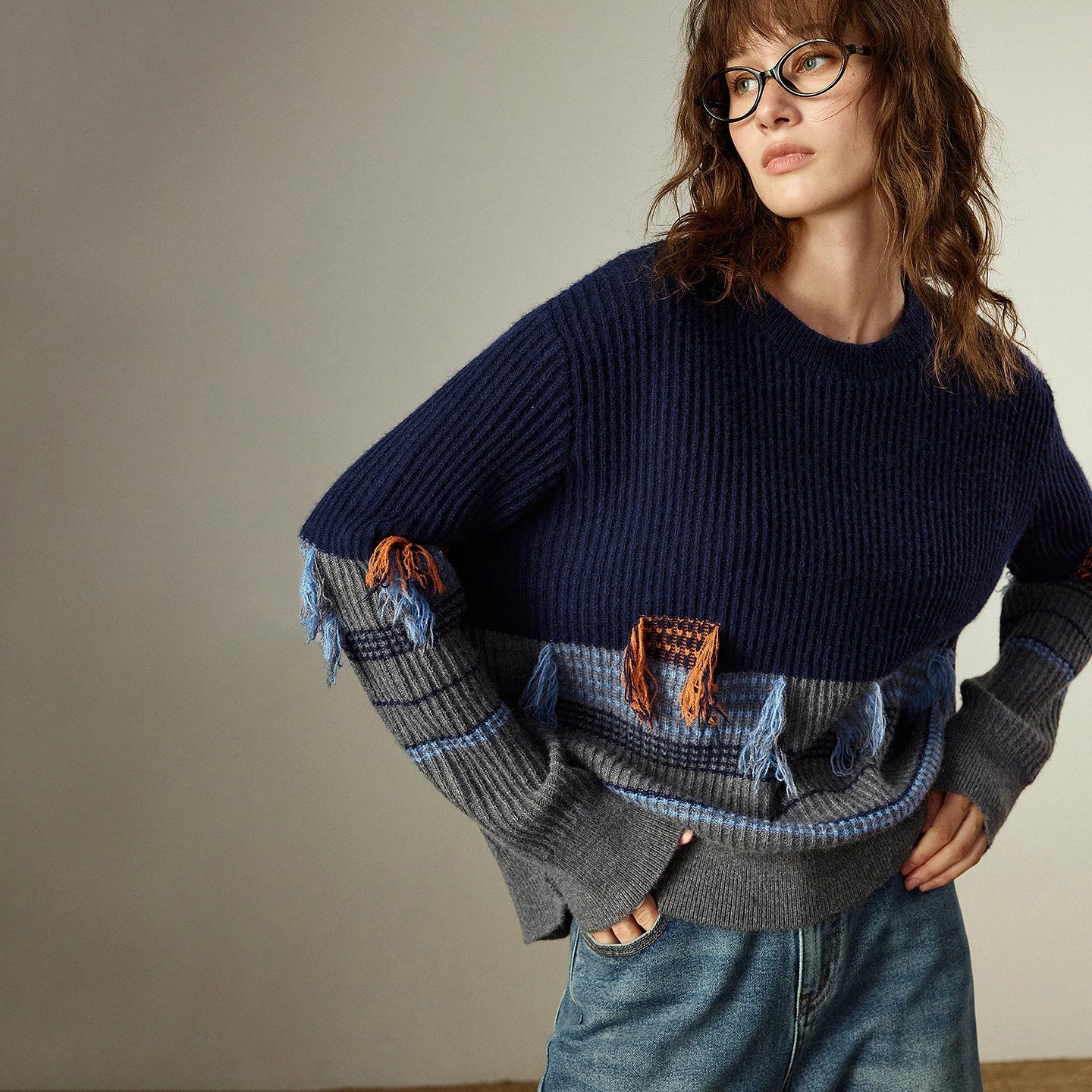 Pull Femme – Style Nomade Rétro, Détails Frangés Color-block, Polaire Arctique Épaisse et Douce