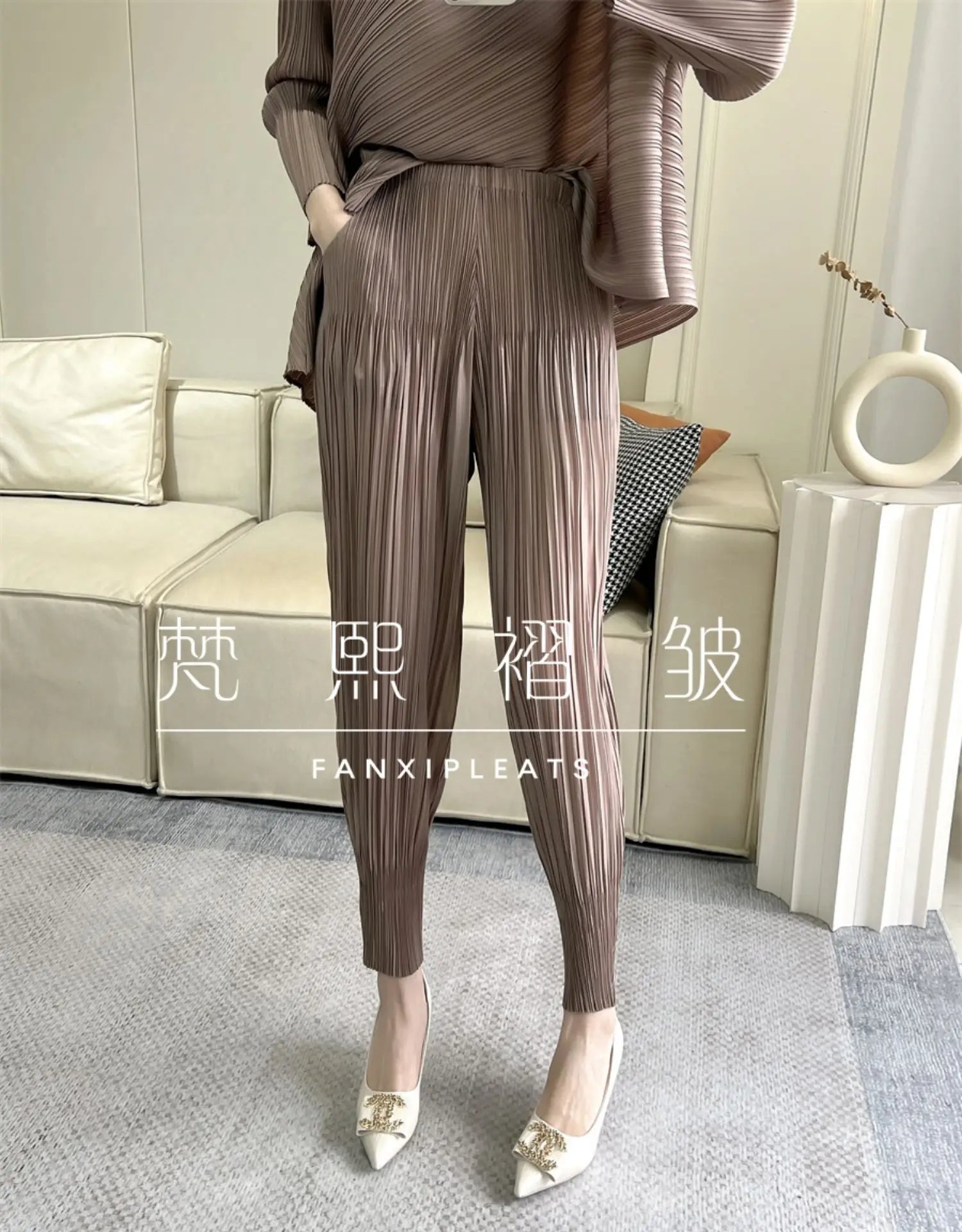 Miyake Pleated Pants Spring 2025 New Women's Solid Color Basic Elastic Waist Small Foot Radish Pants Casual And Comfortable