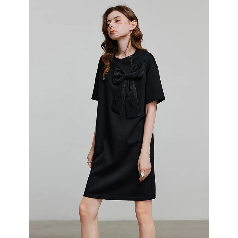 Elegantes Damenkleid