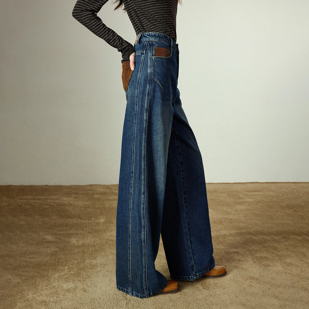 Jeans Femme – Jambe Large, Design Fendu, Contraste de Couleurs, Denim Structuré
