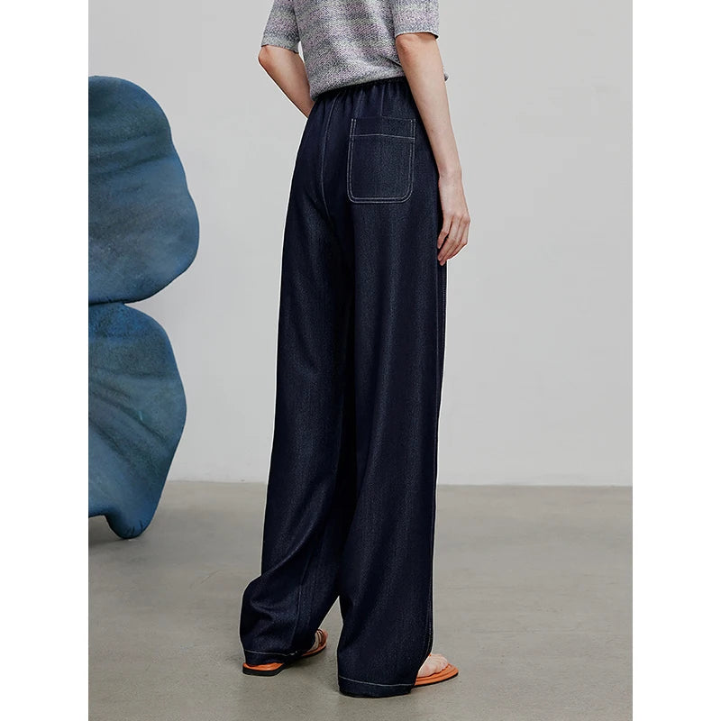 Jean femme taille élastique coupe droite large style banane