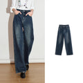 Damenjeans mittelhoch, verwaschen, weites gerades Bein im Retro-Stil