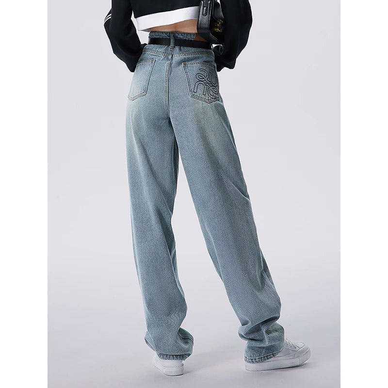 Jean femme taille haute coupe droite ample bleu clair