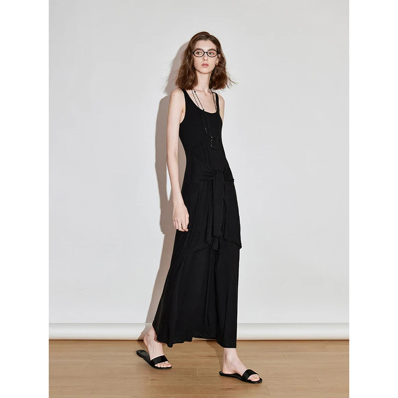 Women's sleeveless long spring dress with straps, black