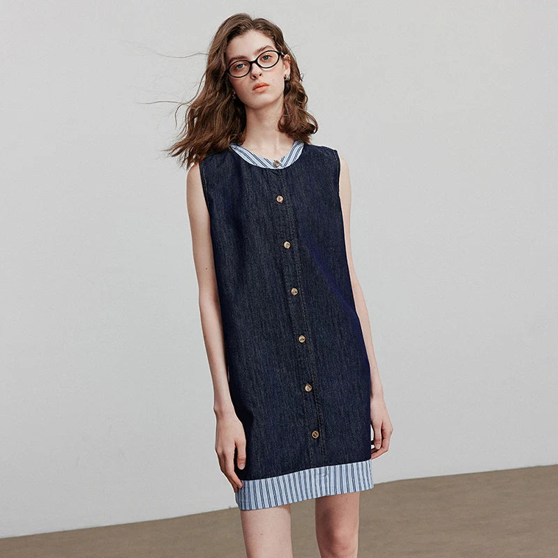 Women's short-sleeved summer dress, casual chic vacation style
