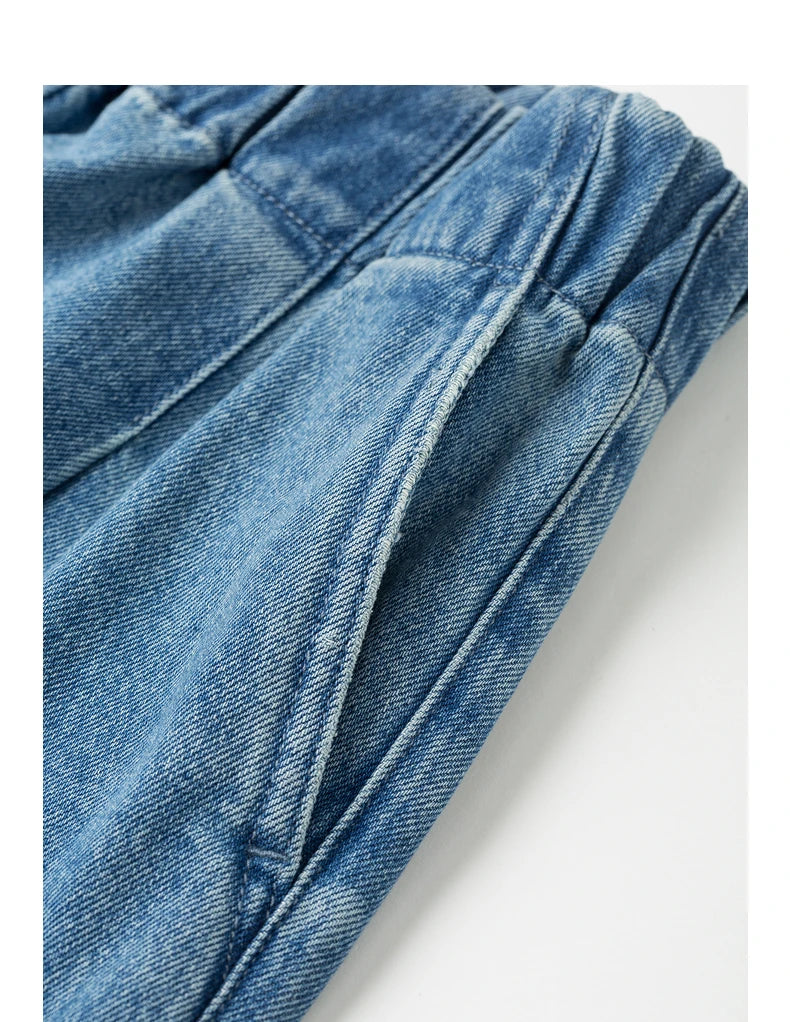Women's jeans with elastic waist, straight leg, wide leg, long length