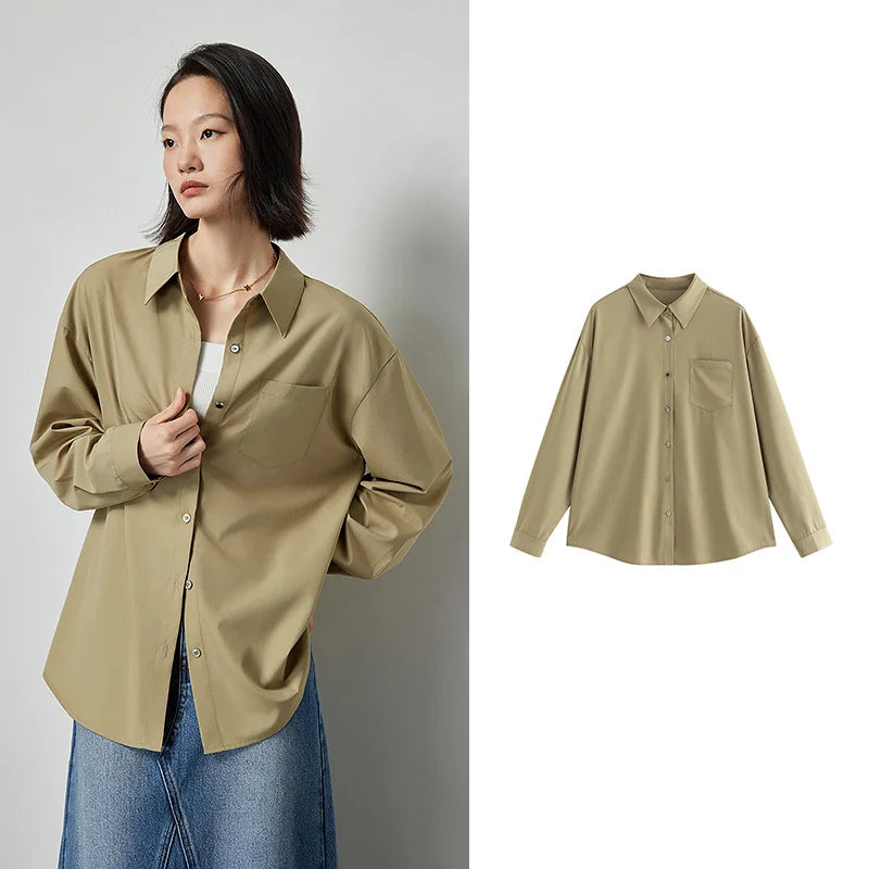 Women's plain shirt with classic collar