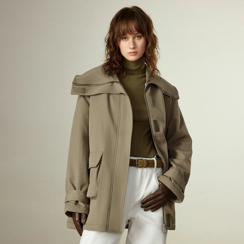 Damen-Steppmantel – Marineblauer Plüschkragen, Retro-Stil