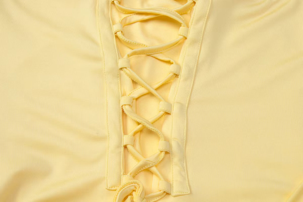 Robe longue moulante froncée dos nu à bretelles