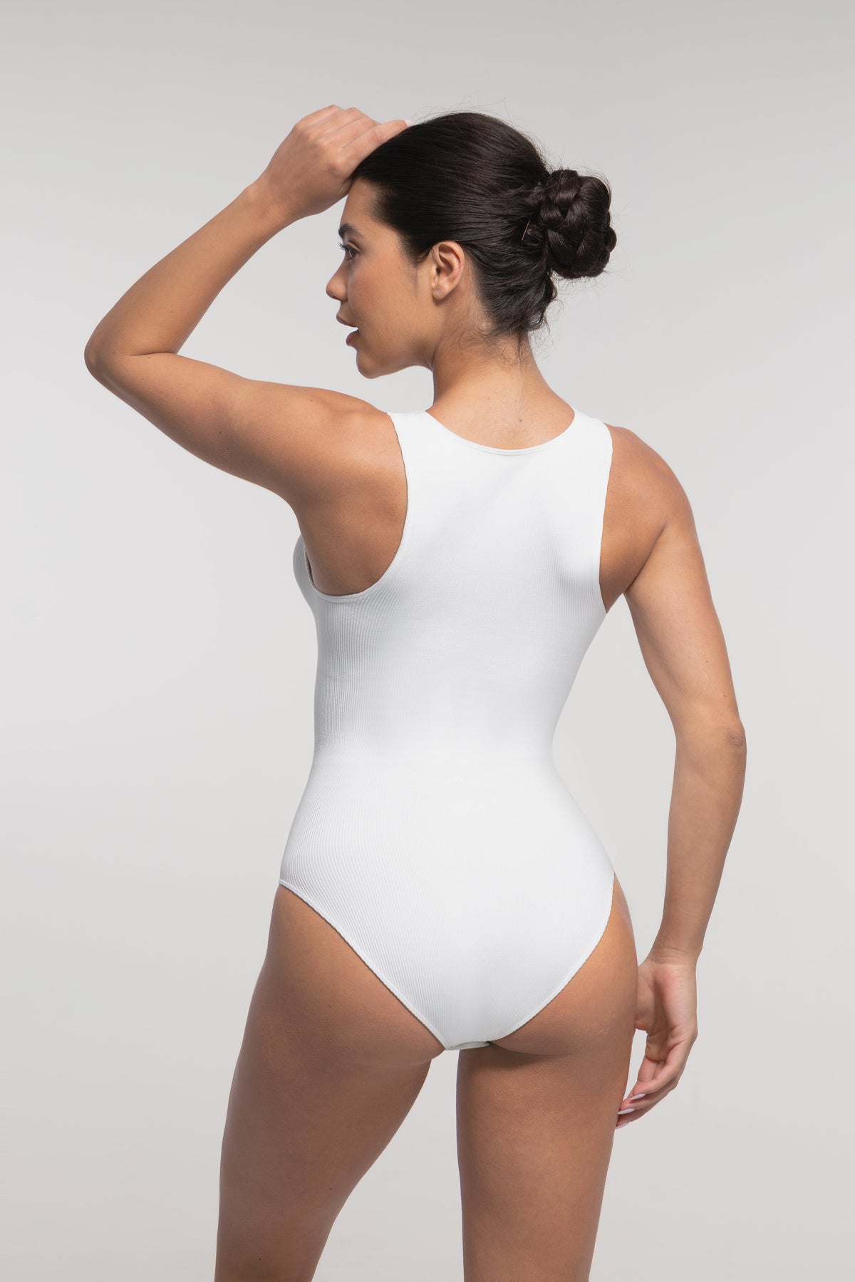 Wholesale Seamless Ribbed Zip Front Sleeveless Briefs Bodysuit